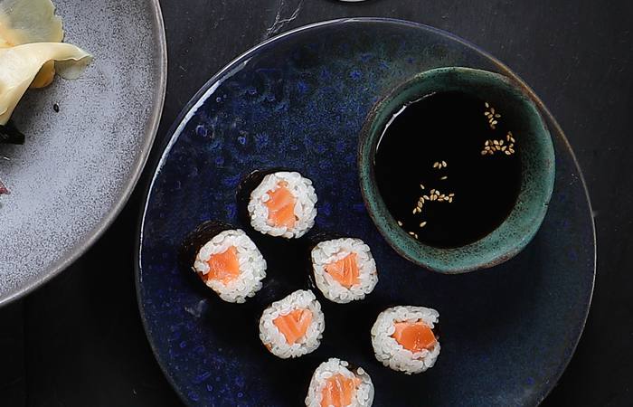 receta-makis-de-salmon-vinos-de-jerez.jpg